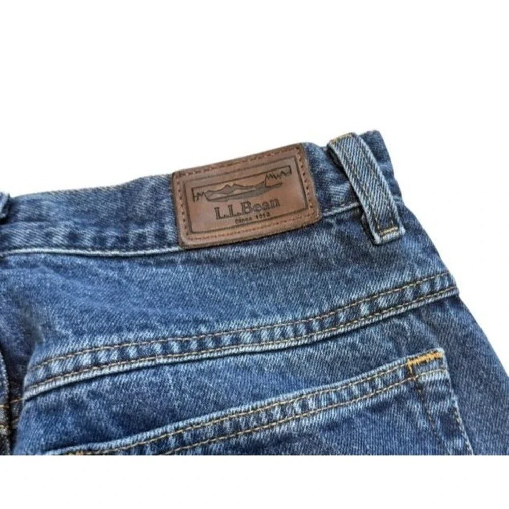 LL Bean Womens Jeans Size 12 Straight Leg Mom Midrise Denim Pants - Gorpcore